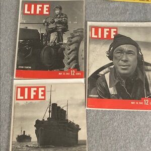 Lot of 3 1942 Vintage  LIFE Magazine Collection -Super Nice Condition